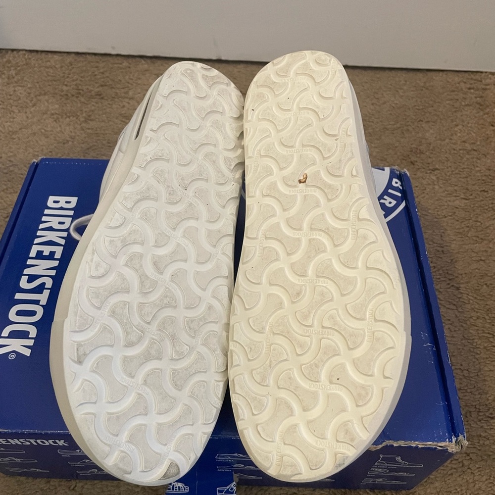 Birkenstock Women’s  White Leather Low-Top Sneakers Size 38 - Picture 2 of 11